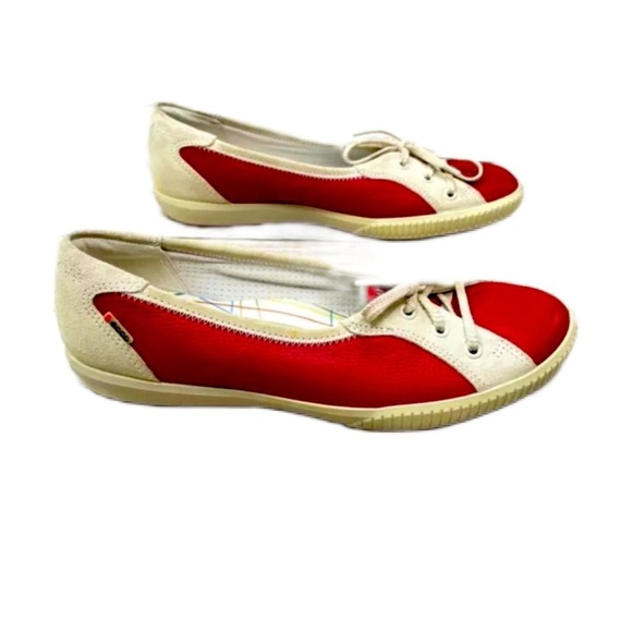 Ecco Ballerina Flats Red Leather
Suede Size US 9 EUR 40 - Picture 2 of 14